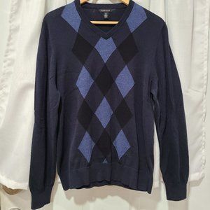 Van Heusen v-neck blue argyle sweater size S